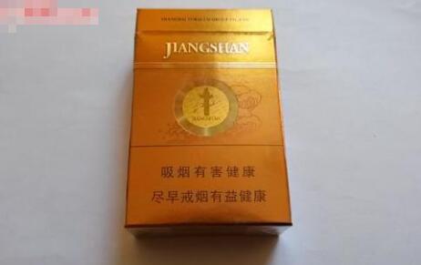 免税天子香烟好抽吗|免税天香烟多少钱一条